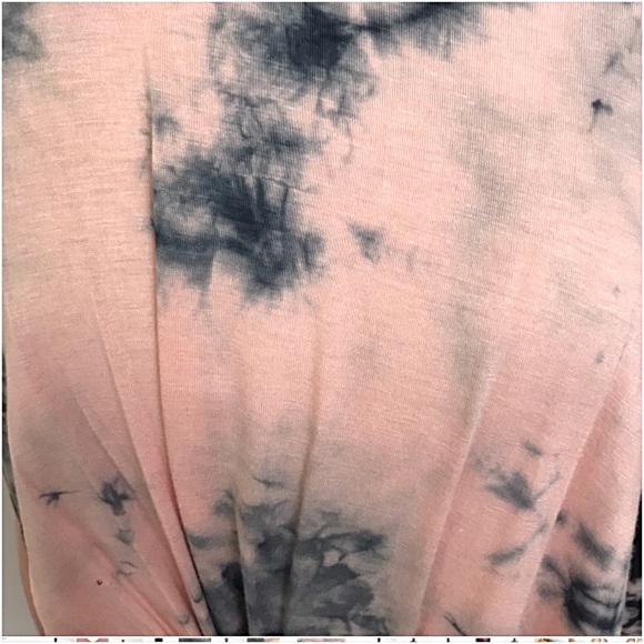 Gorgeous Blush Tie Dye Knotted Tunic Sold - Picture 5 of 5